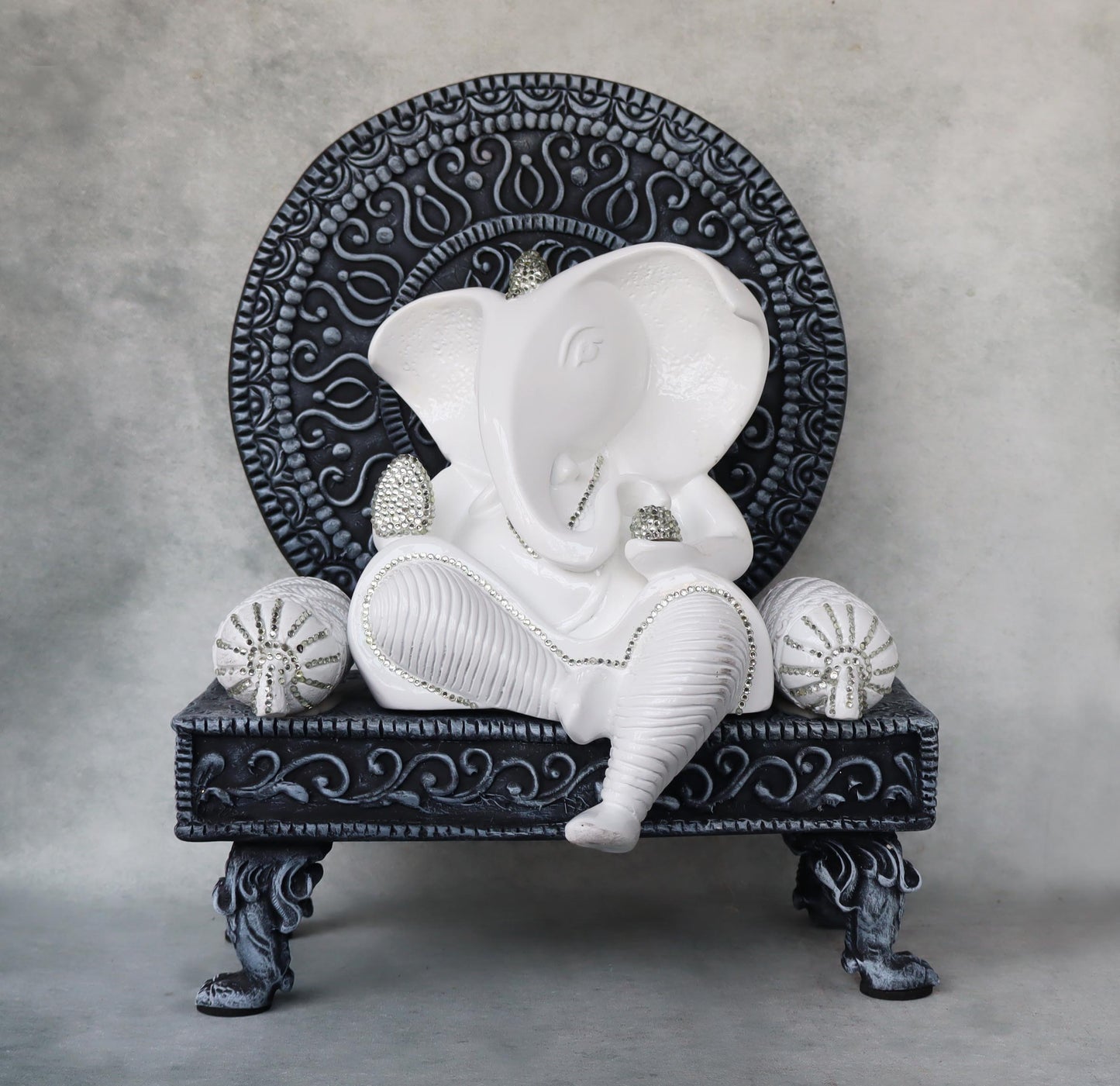 Ganesha Sitting On Singhasan by Satgurus