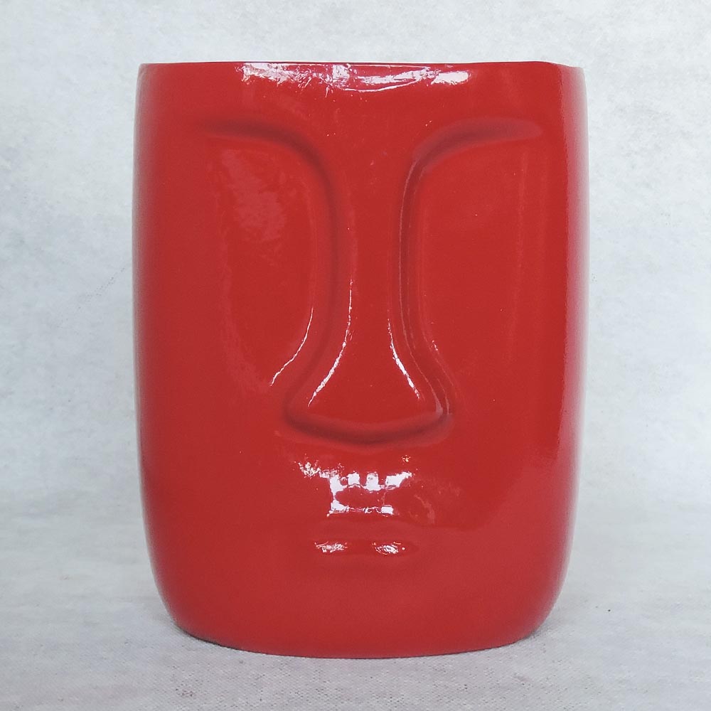 Red Face Vase by Satgurus