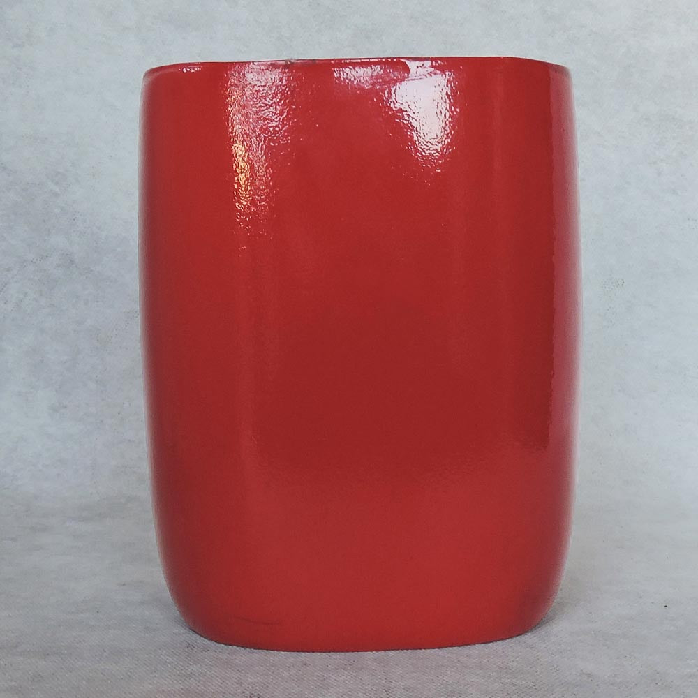 Red Face Vase by Satgurus