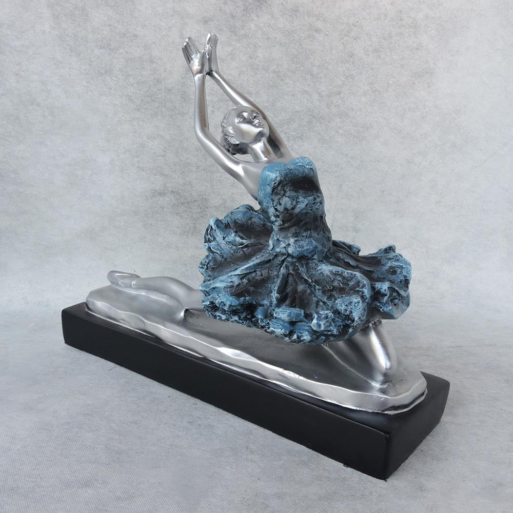Split Ballet Dancer by Satgurus