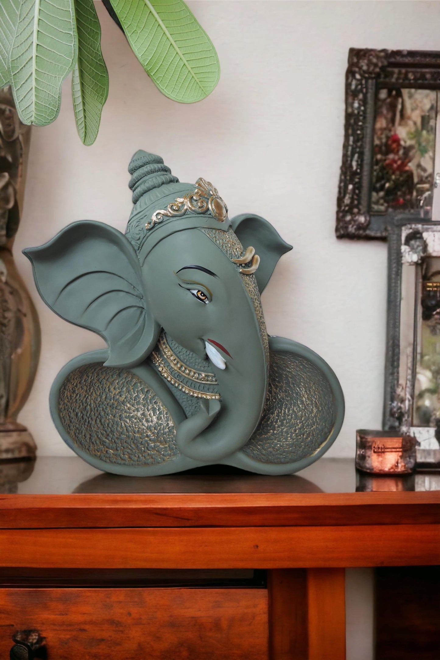 Side Face Ganesha by Satgurus