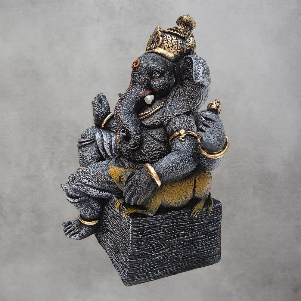Ganesha On Base by Satgurus