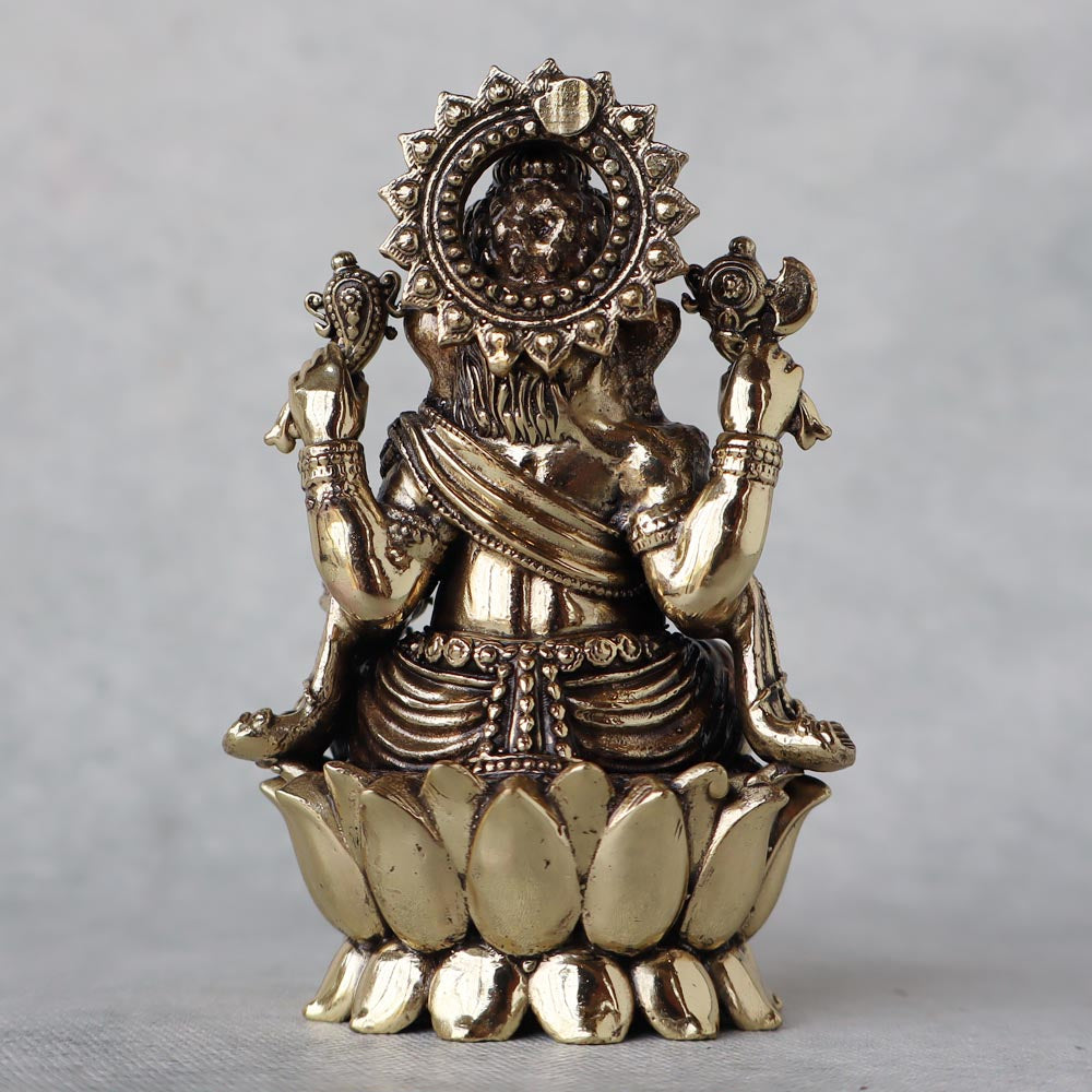 Ashtadhatu Laddu Ganesha by Satgrurus