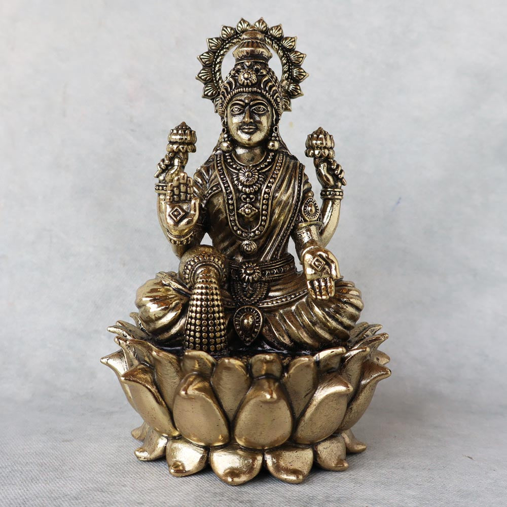 Goddess Laxmi by Satgurus