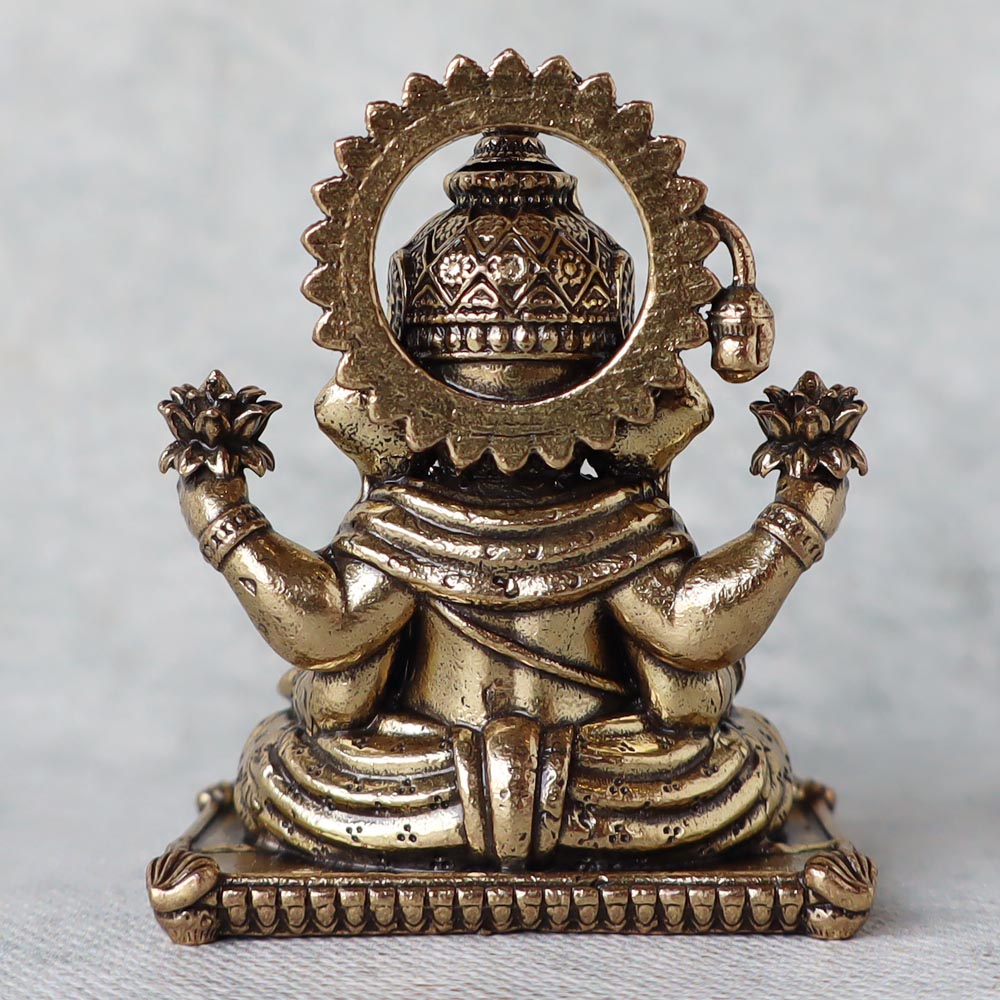 Ashtadhatu Dagdu Ganesha by Satgurus
