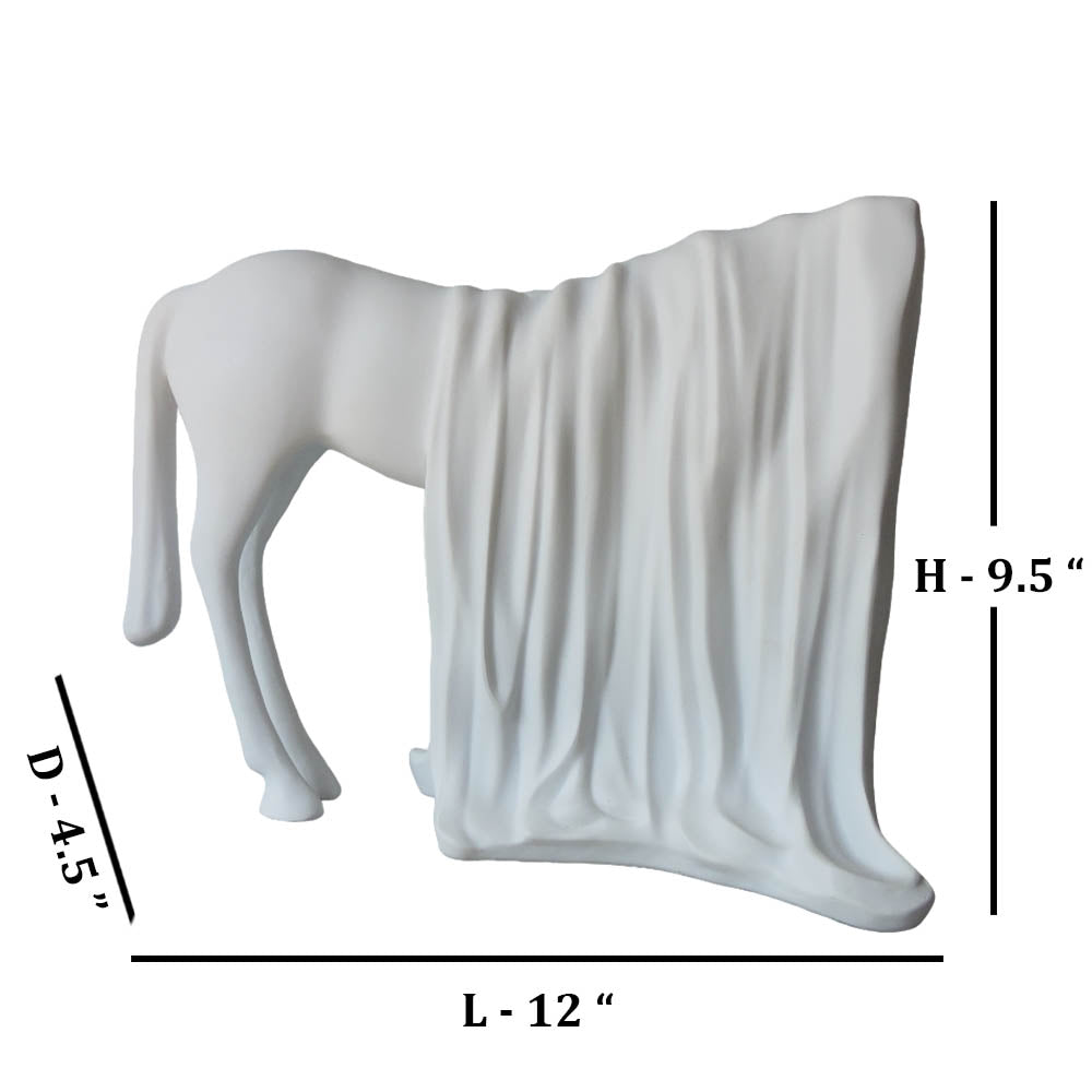 Abstract Horse / White by Satgurus