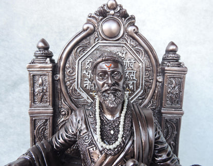Shivaji Maharaj On Singhasan In Metalic Finish by Satgurus