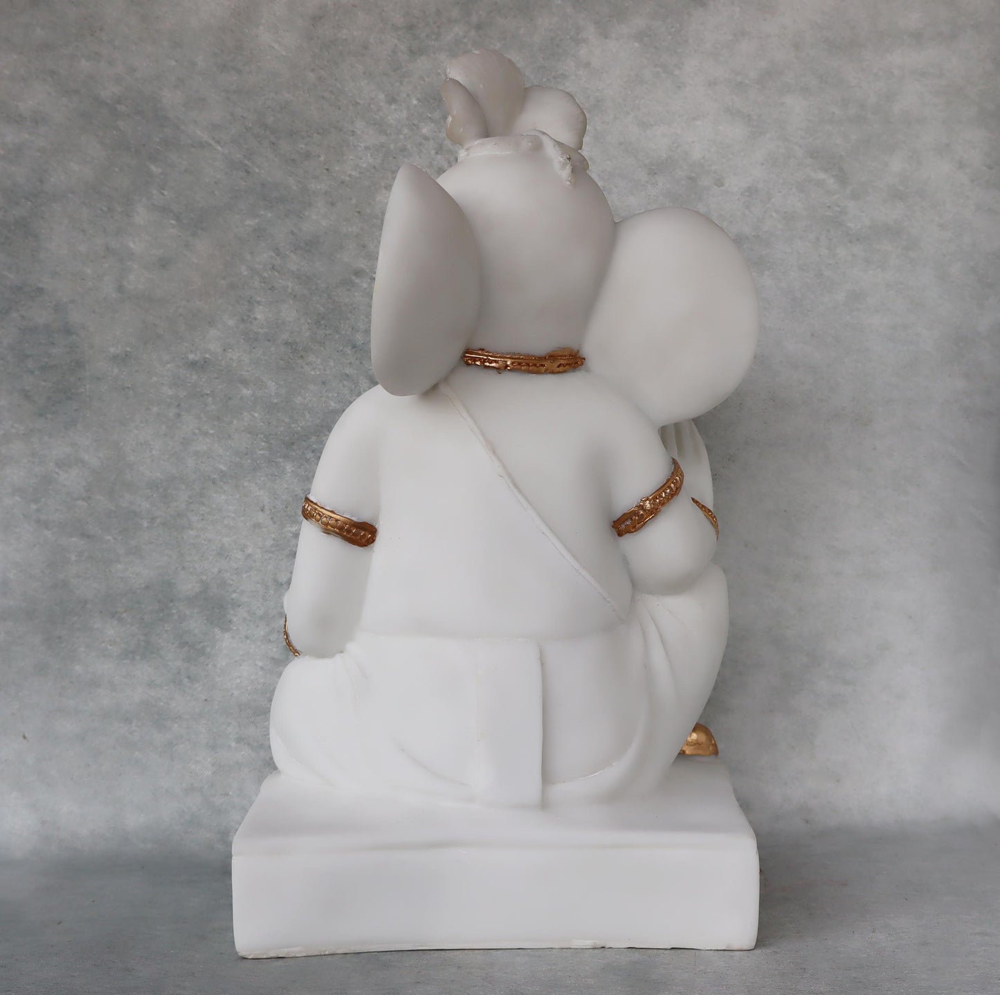 Jaswanti Ganesha by Satgurus