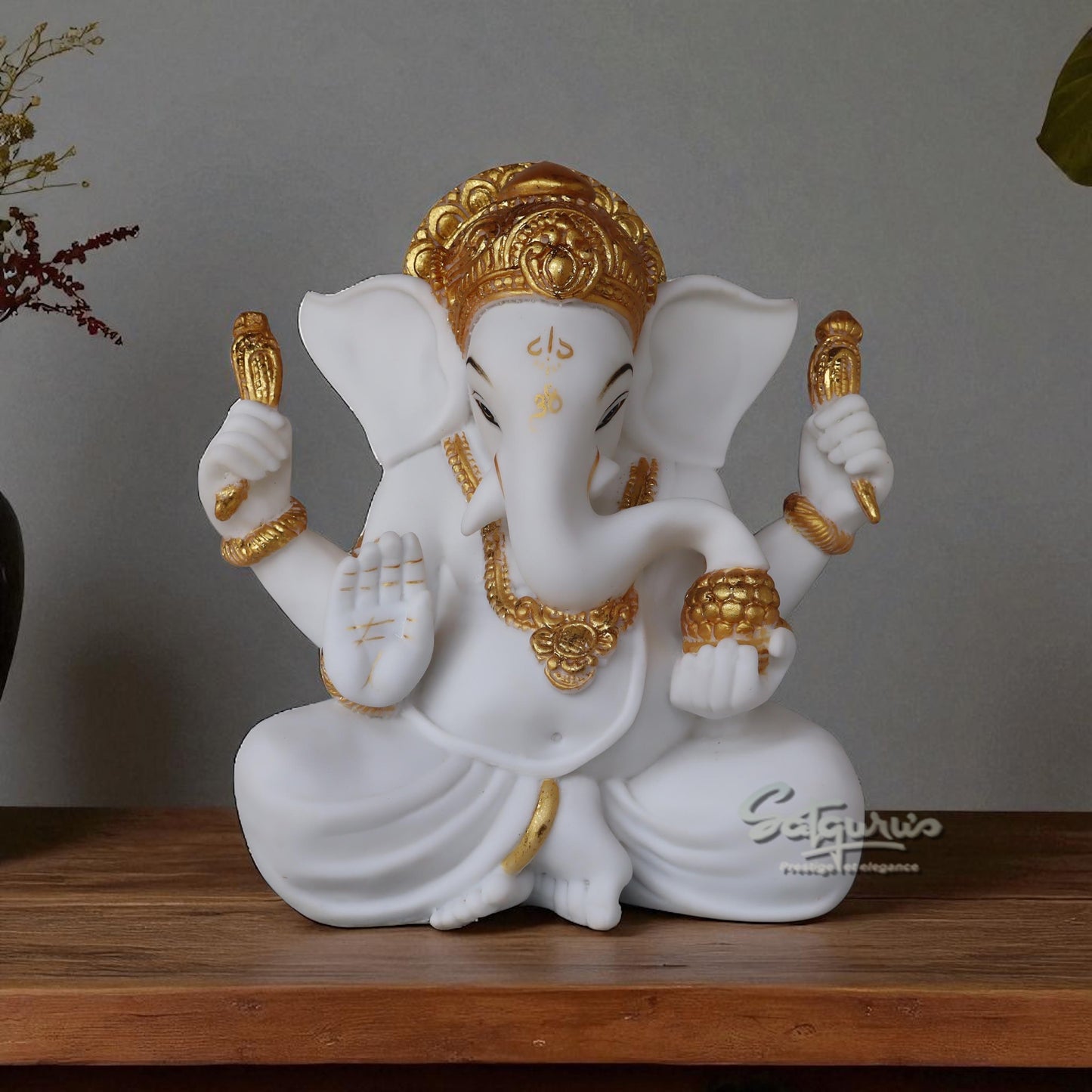 Mukut Ganesha Idol by Satgurus