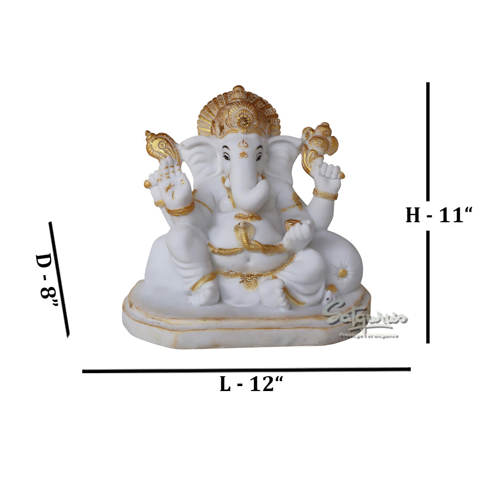 Relaxing Ganesha by Satgurus