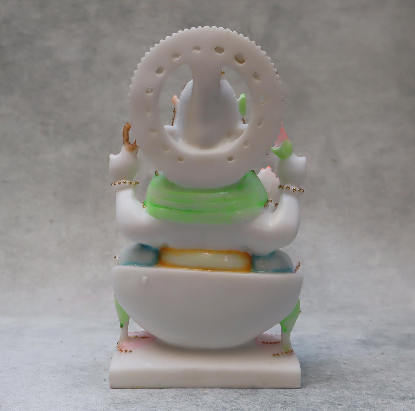 Avighna Ganesha by Satgurus