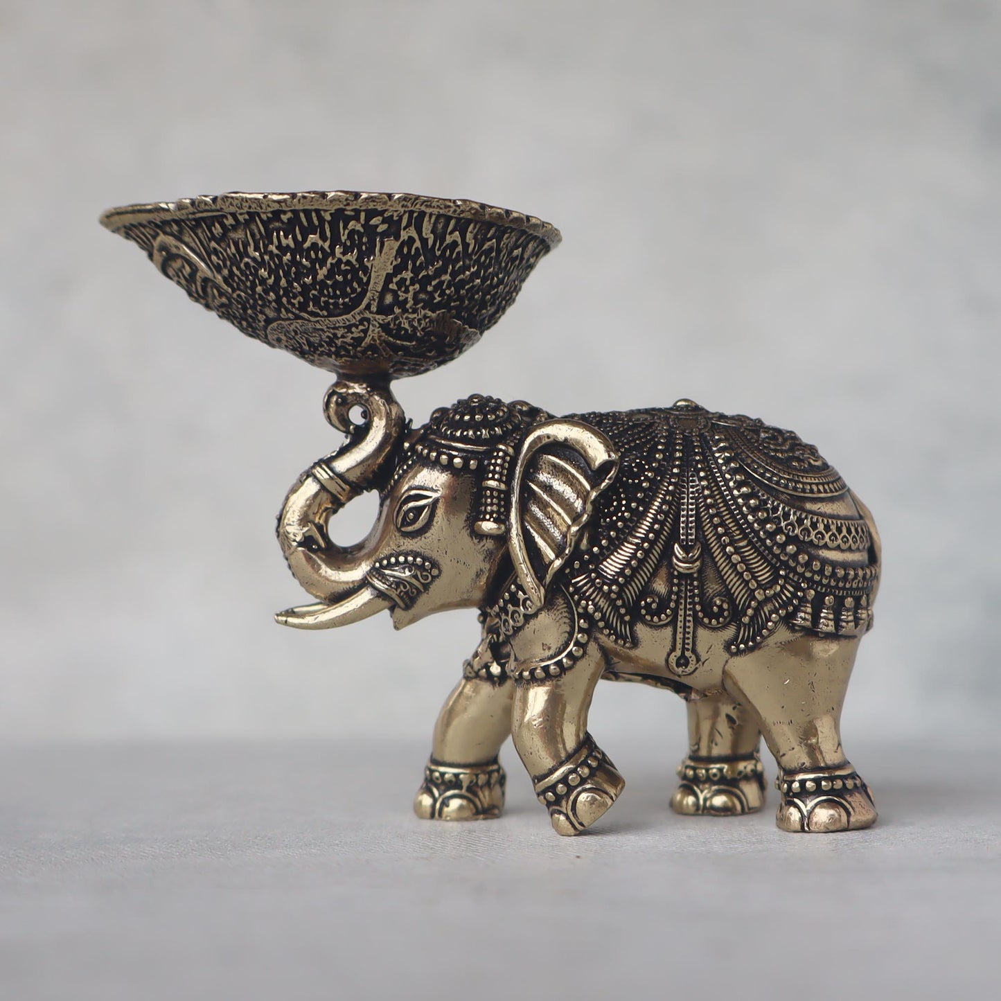 Ashtadhatu Diya Elephant by Satgurus