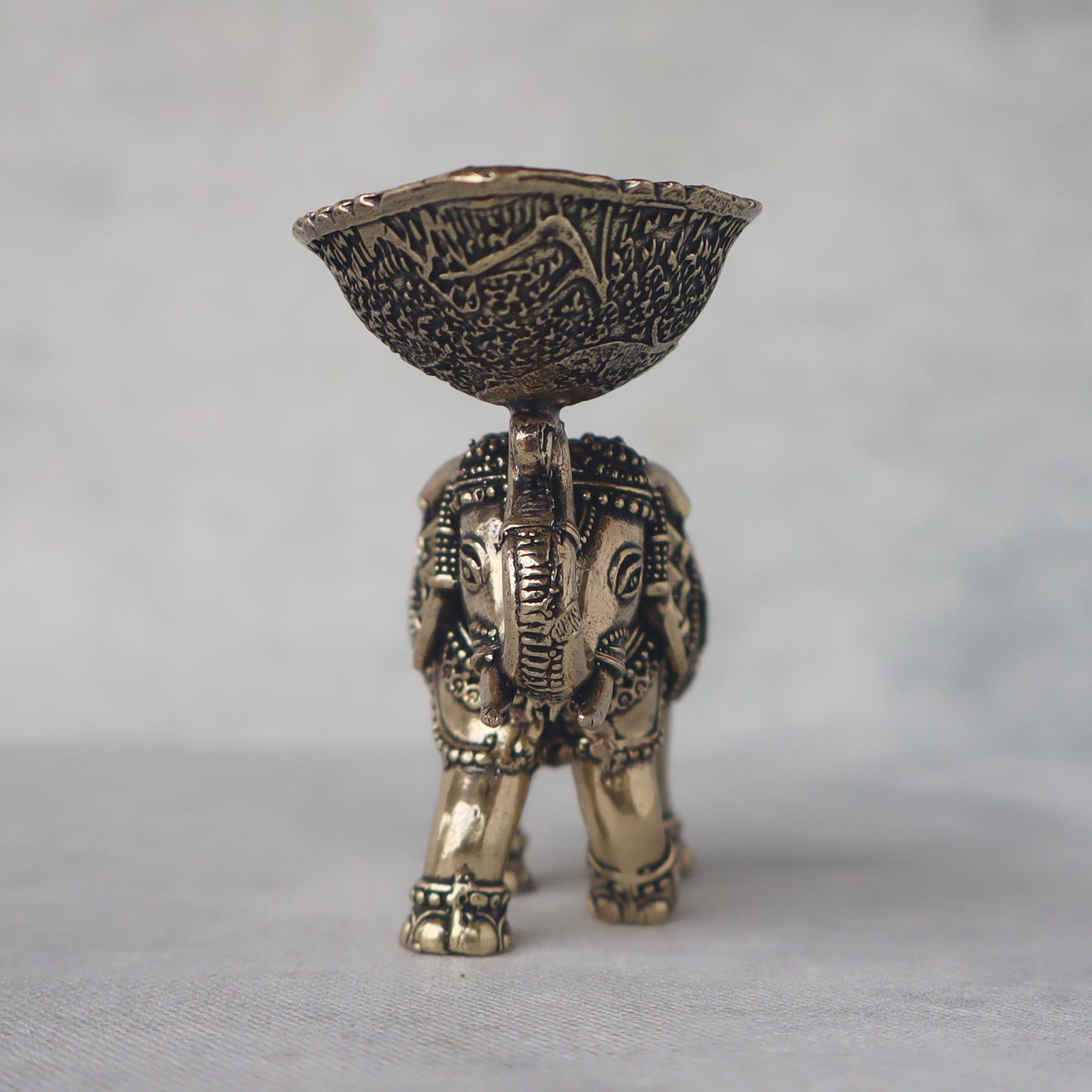 Ashtadhatu Diya Elephant by Satgurus