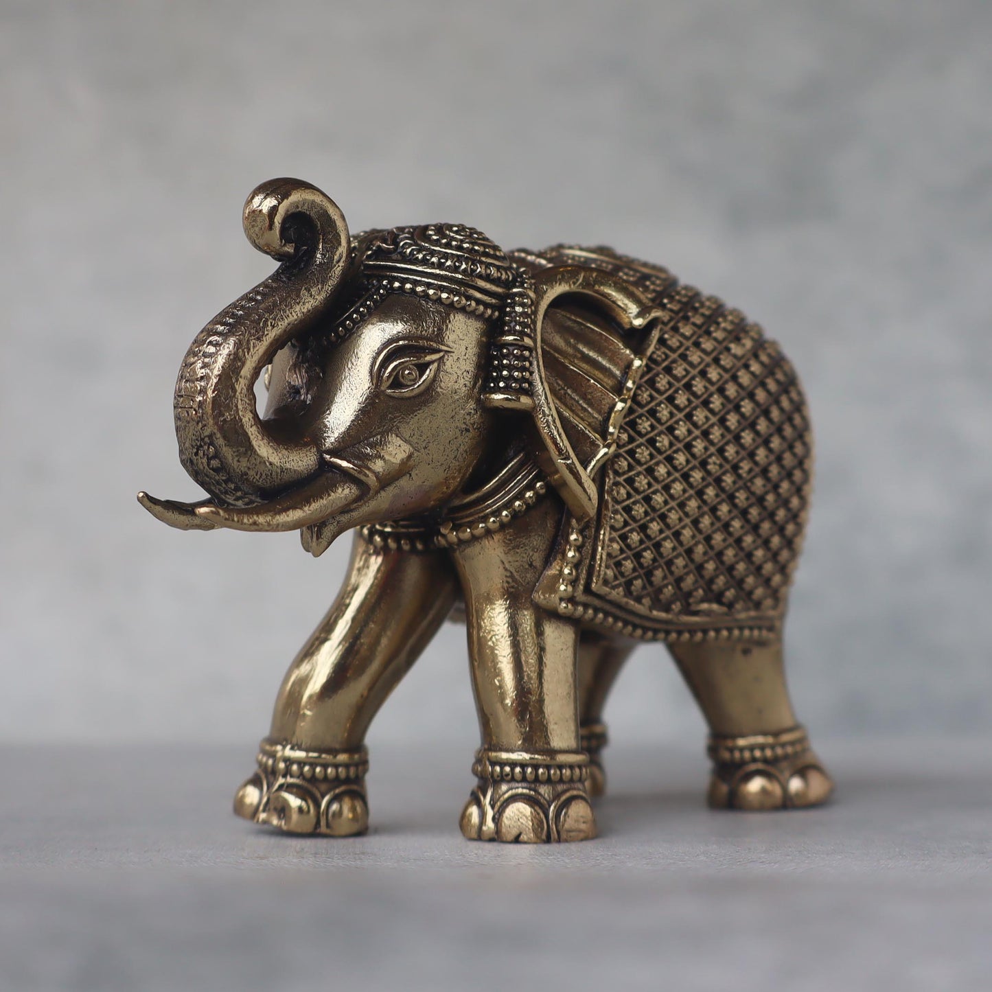 Ashtadhatu Elephant Showpiece by Satgurus