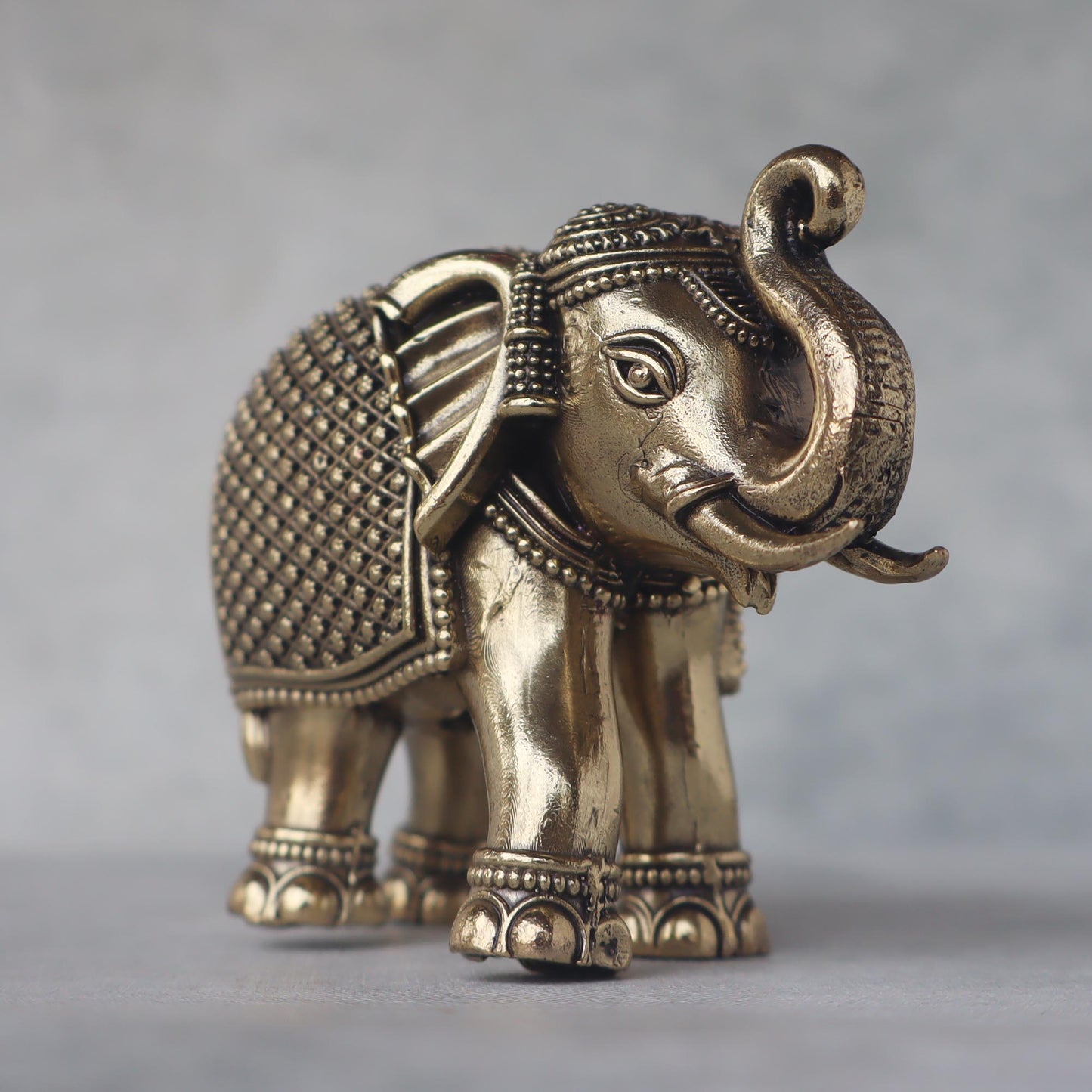 Ashtadhatu Elephant Showpiece by Satgurus
