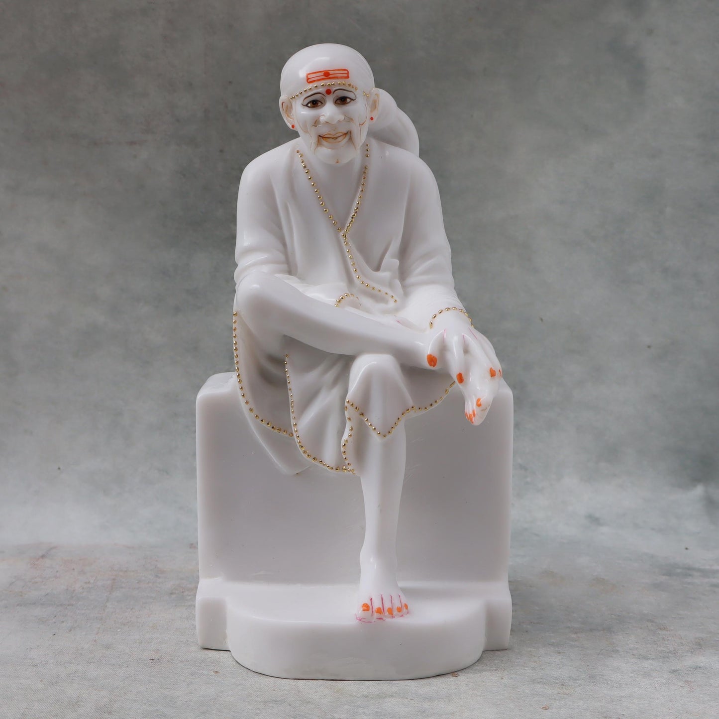 Sitting Sai Baba by Satgurus