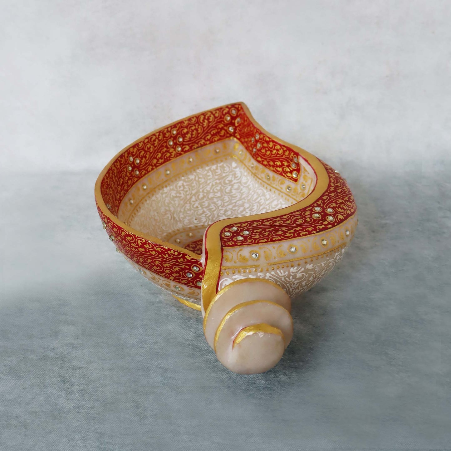 Meenakari Shank Urli by Satgurus