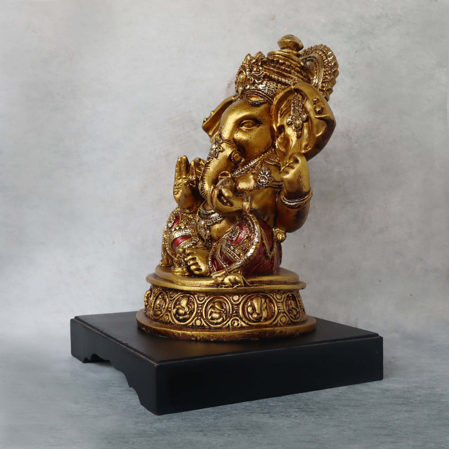 South Indian Style Ganesha Idol by Satgurus