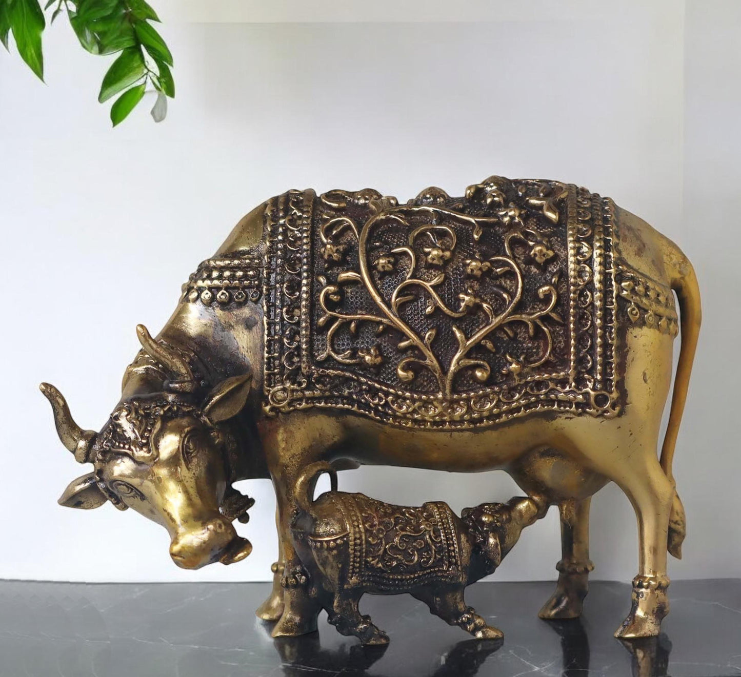 Ashtadhatu Cow & Calf Statue by Satgurus