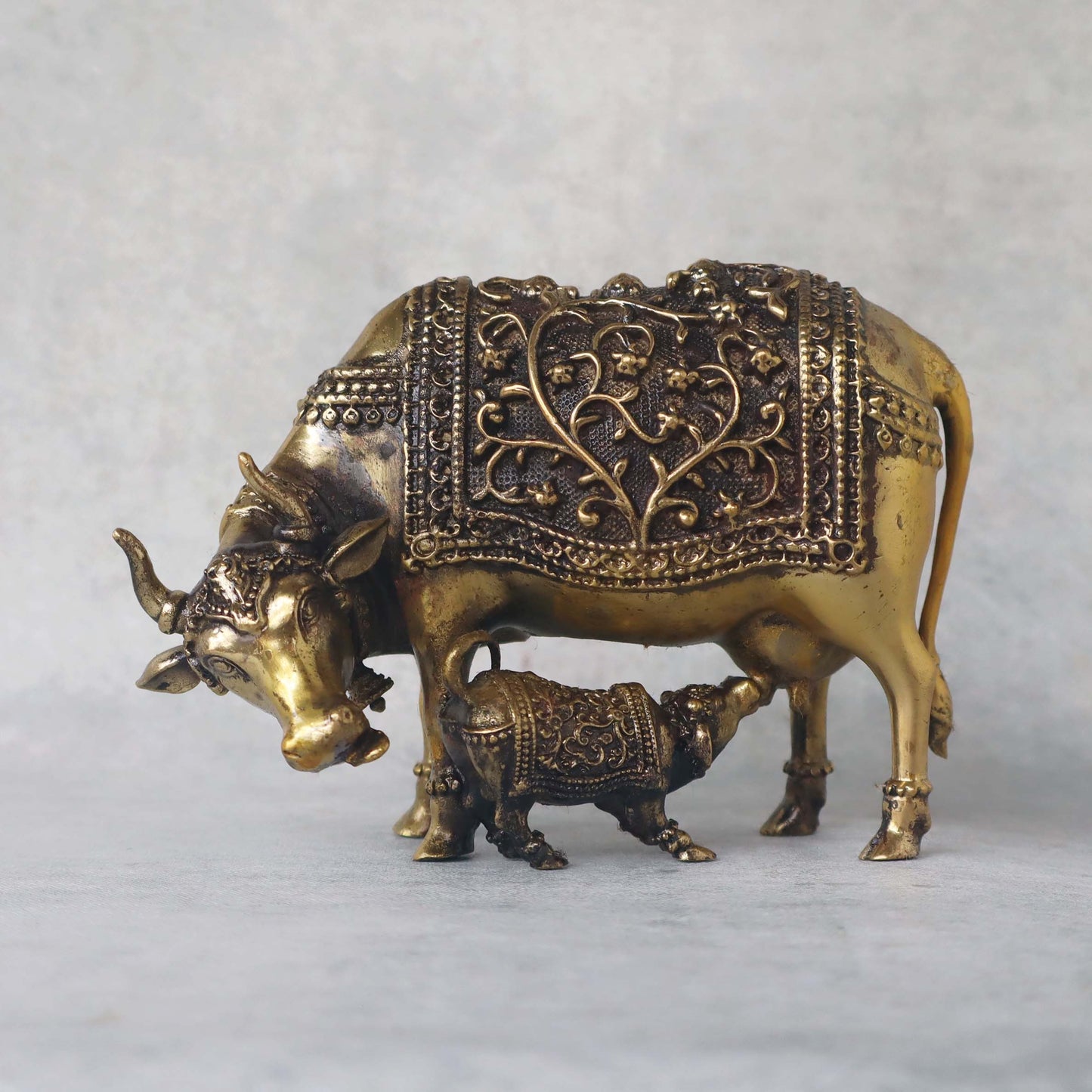 Cow & Calf Statue by Satgurus