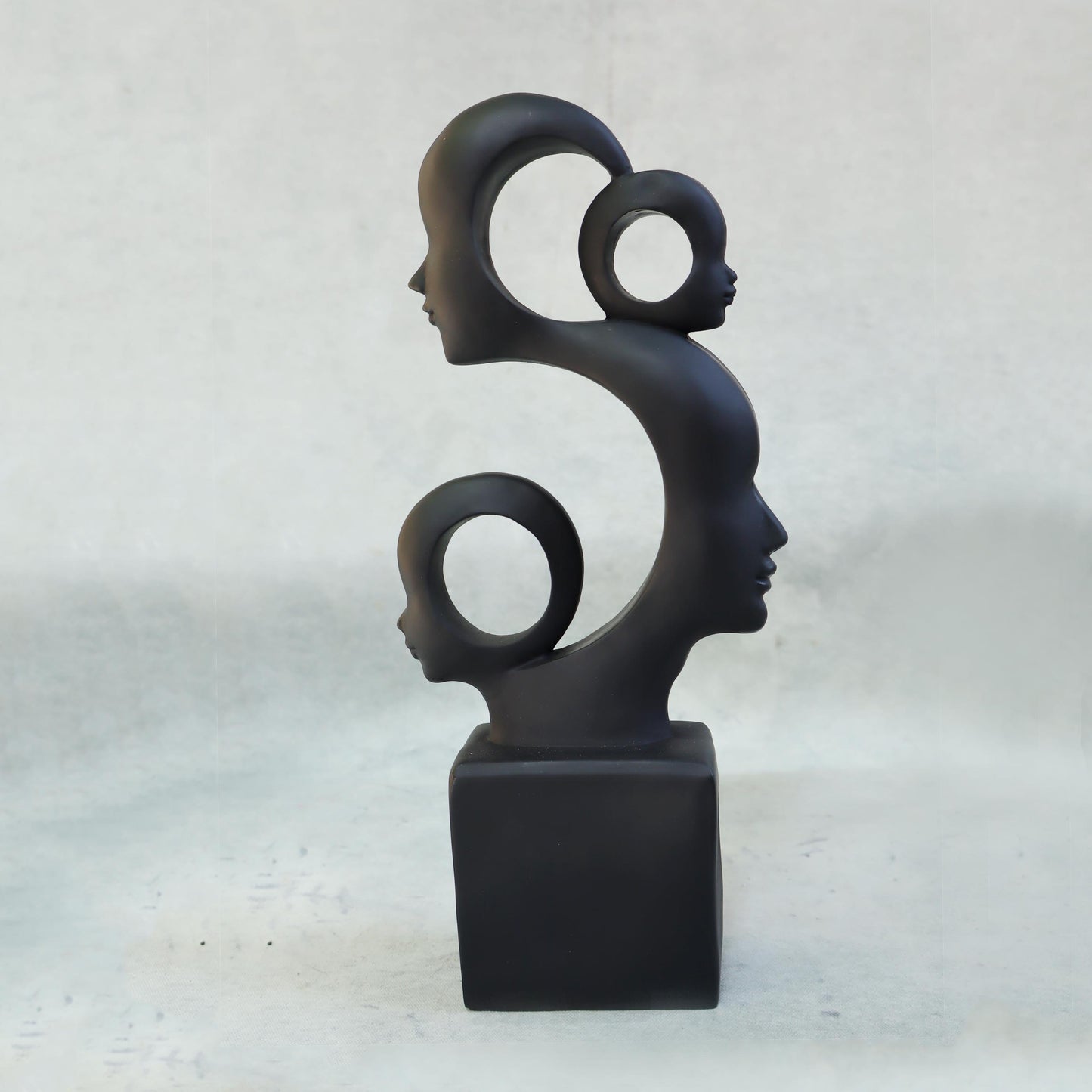 Family Cutwork Faces Sculpture / Black by Satgurus