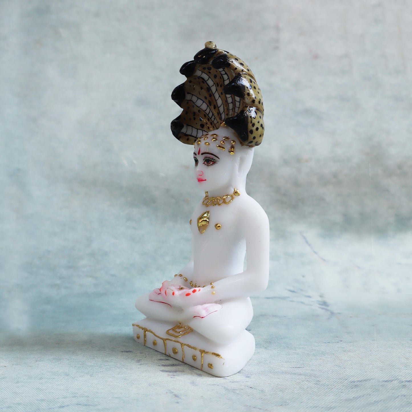 Parshwanath Ji Idol / Medium by Satgurus