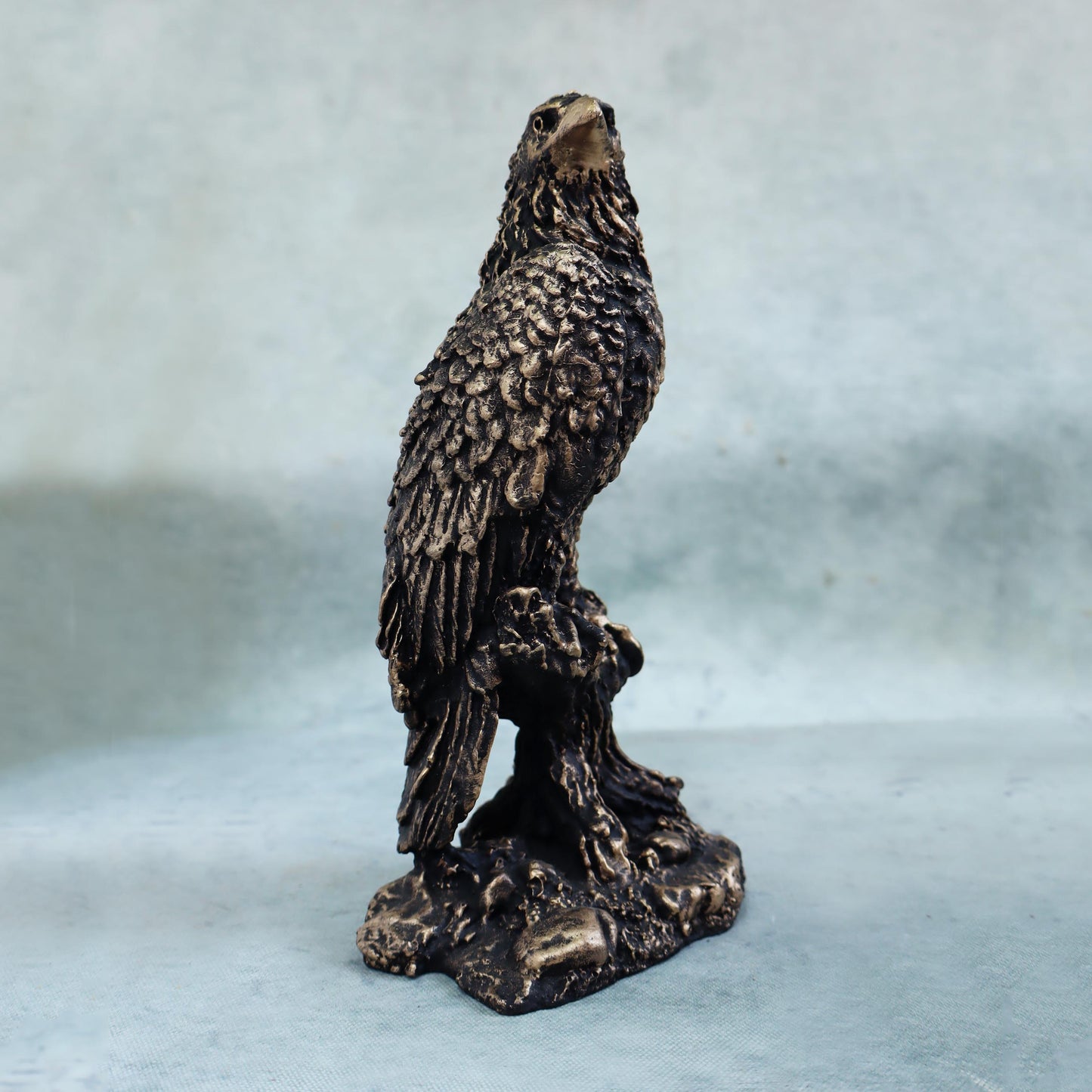Eagle Table Décor by Satgurus