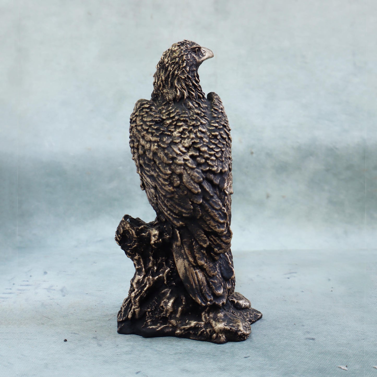 Eagle Table Décor by Satgurus