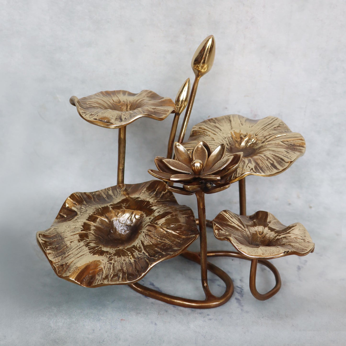 Lamintus Flower Sculpture by Satgurus