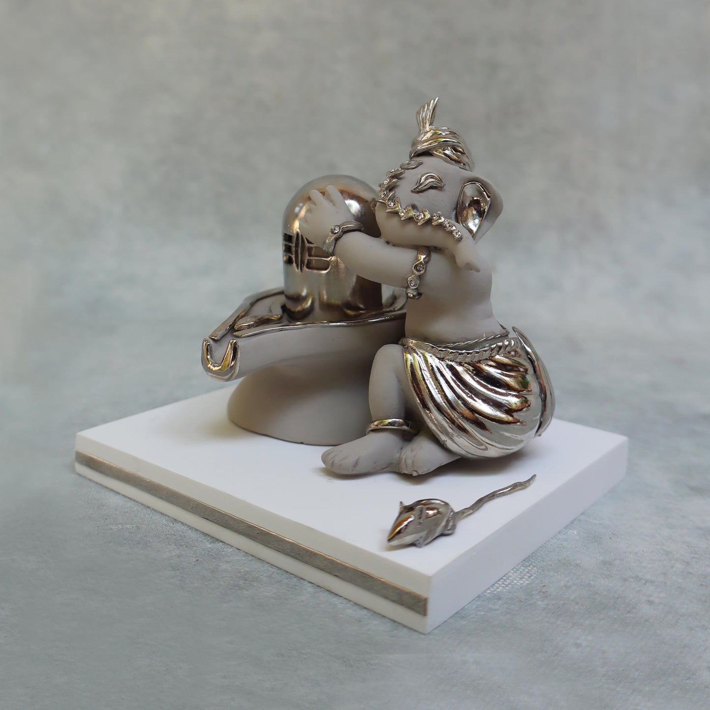 Ganesh Idol With Shivling by Satgurus
