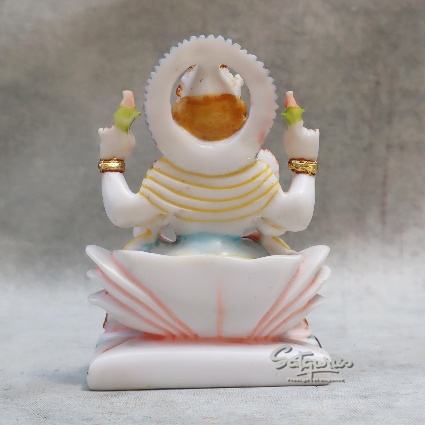 Lotus base Laxmi / Colourfull by Satgurus