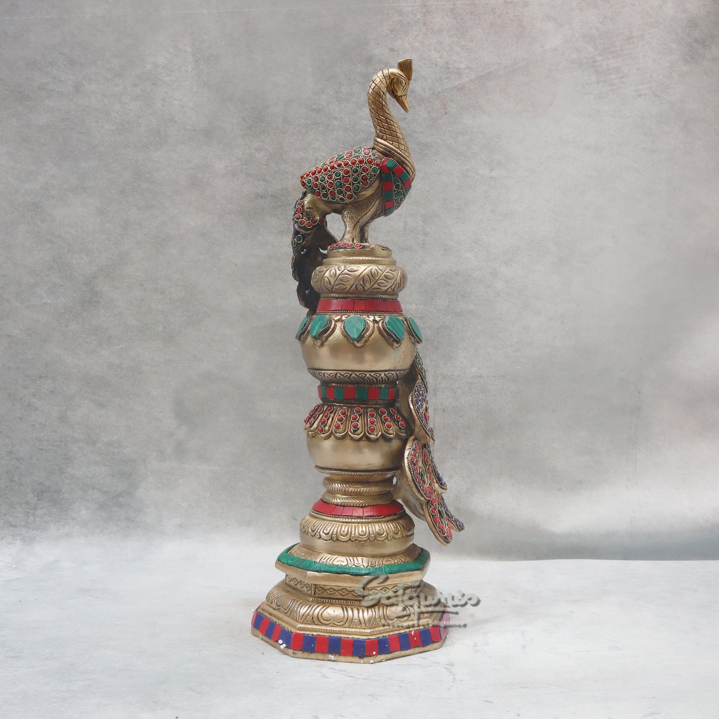 Peacock On Pillar by Satgurus