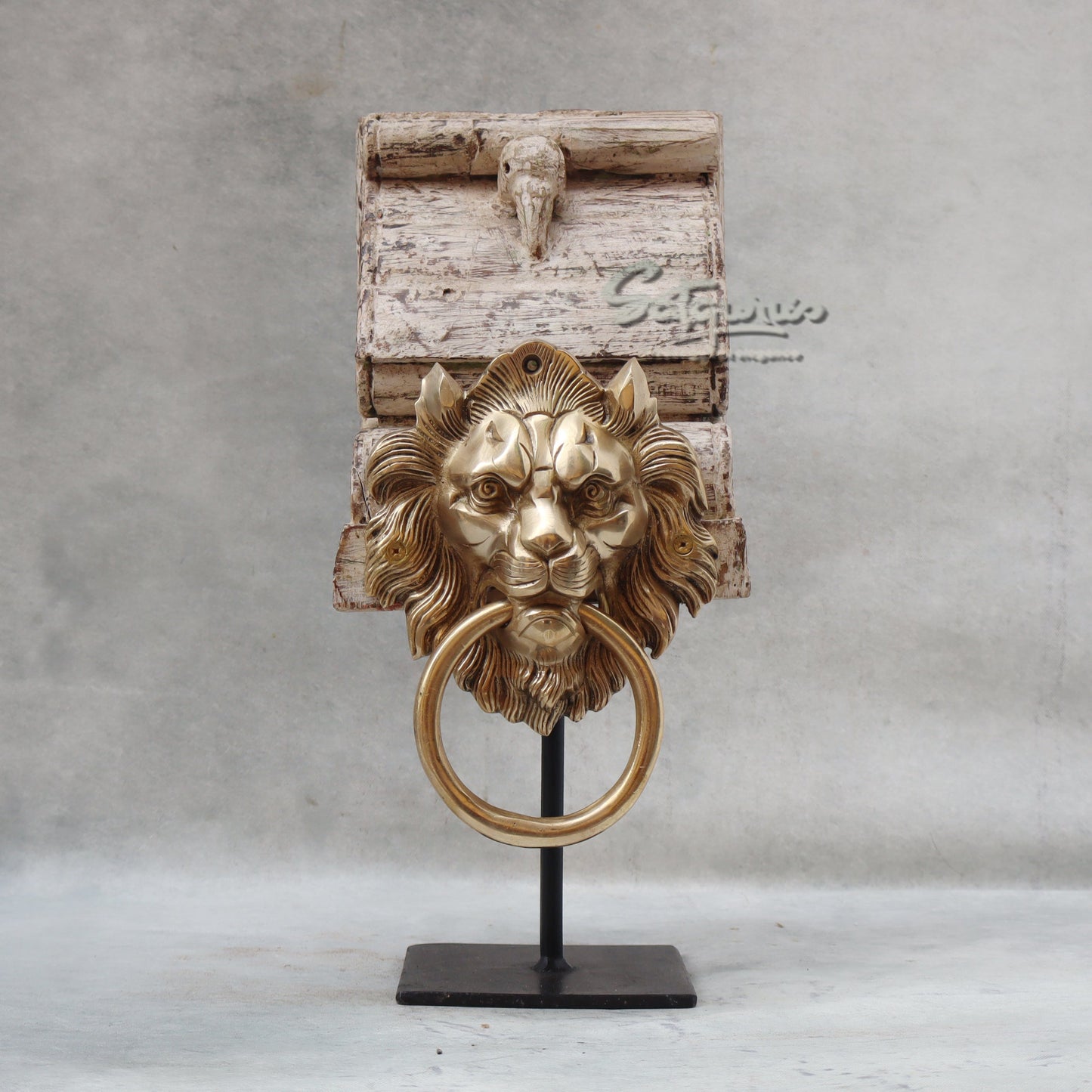 Door Knocker Lion On Stand / Brown by Satgurus