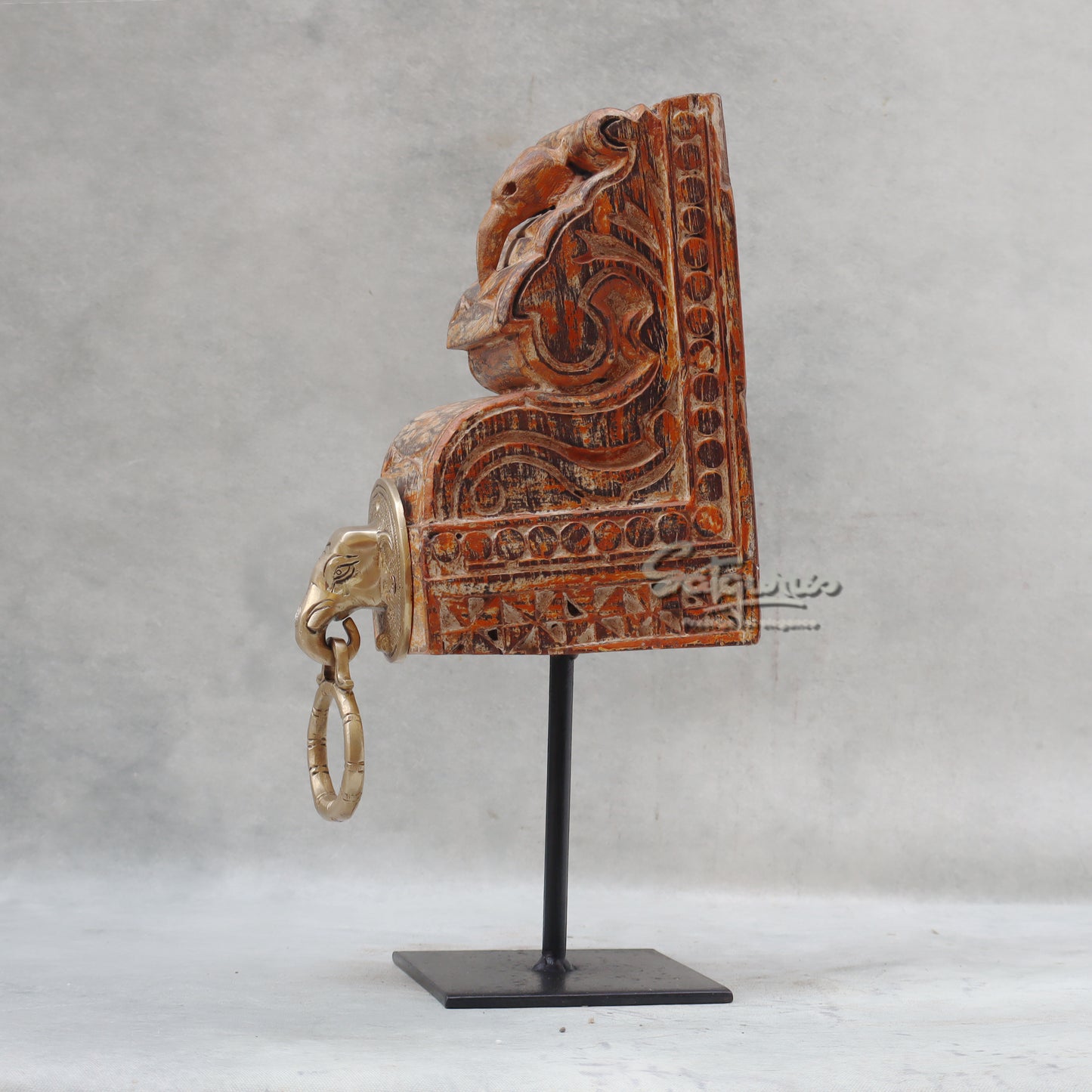 Door Knocker Elephant On Stand by Satgurus