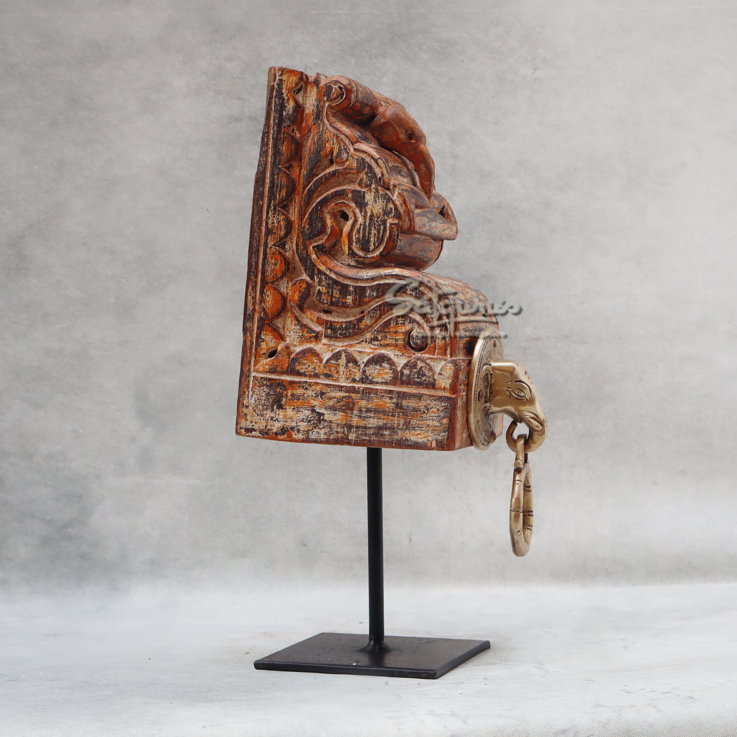 Door Knocker Elephant On Stand by Satgurus