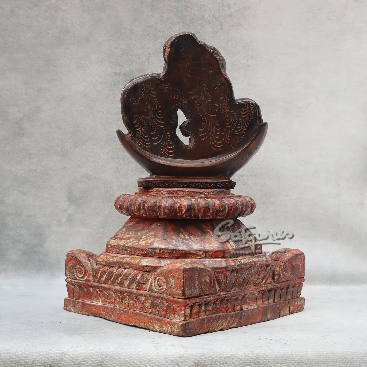Shiv Parvati Bust On Stand by Satgurus