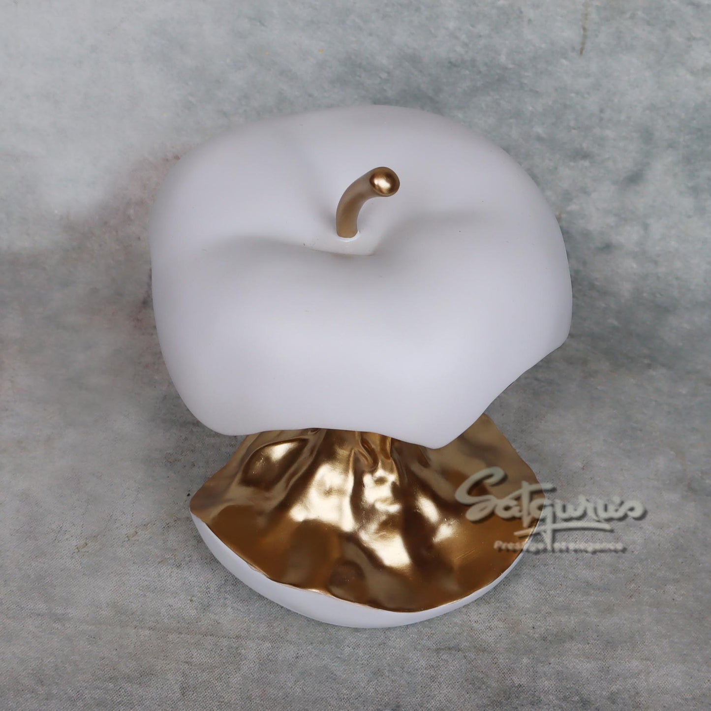 Half Apple / Big by Satgurus