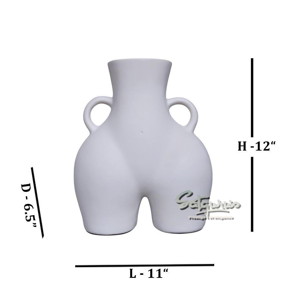 Lady Shape Vase by Satgurus
