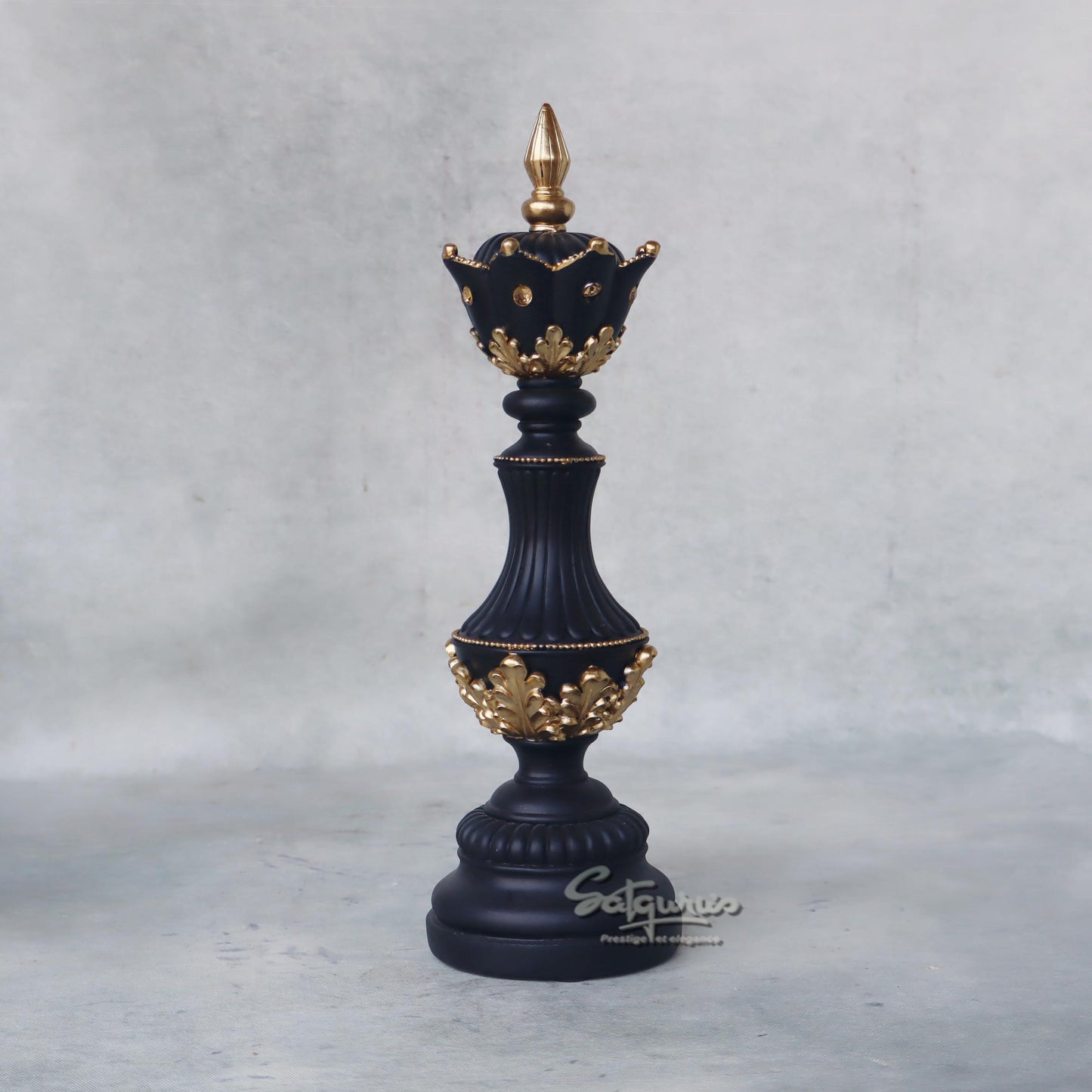 Queen Chess Table Top by Satgurus