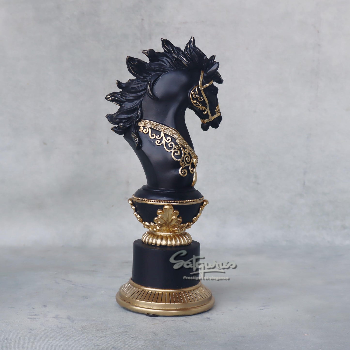 Knight Chess Table Top by Satgurus