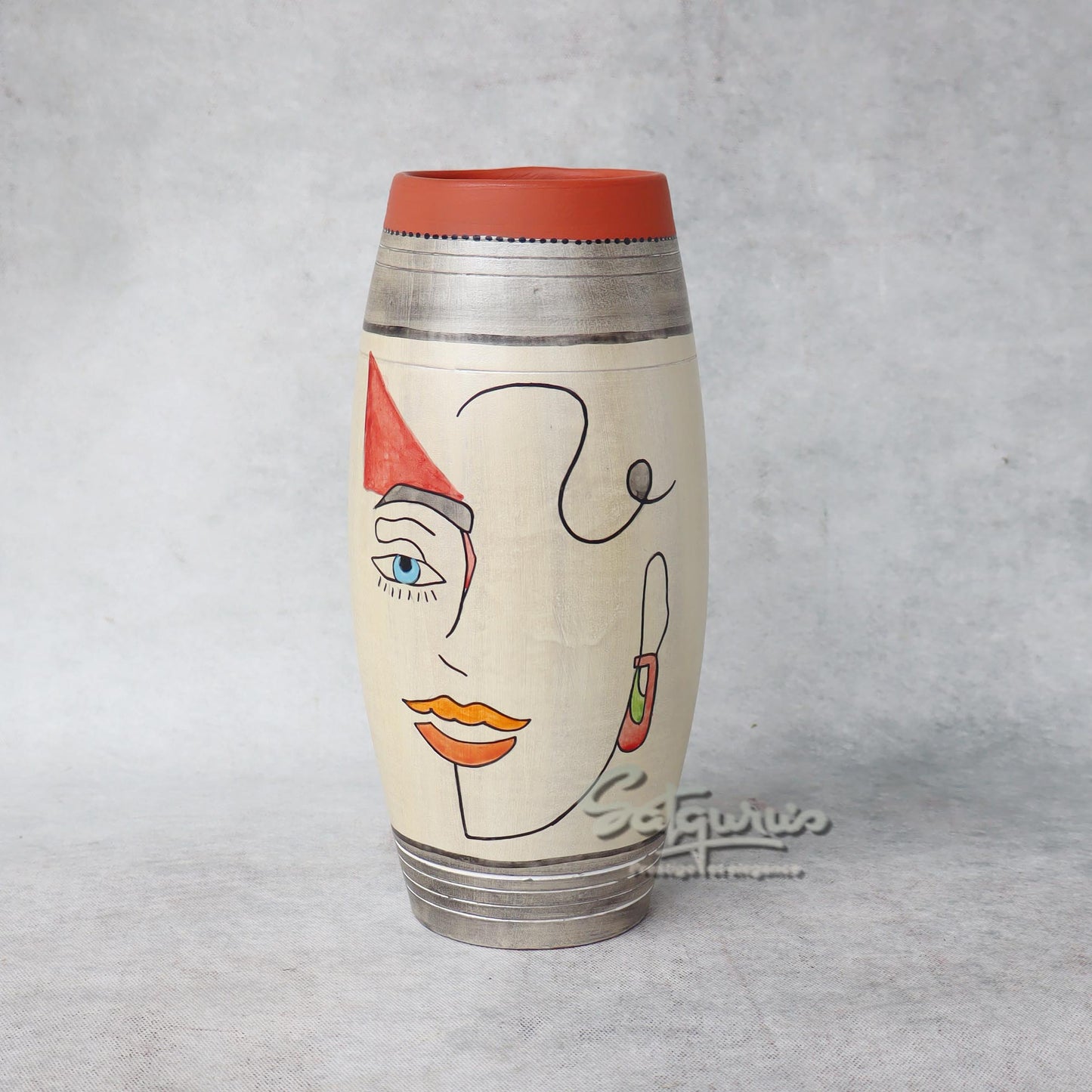 Artistic Face Motif Vase by Satgurus