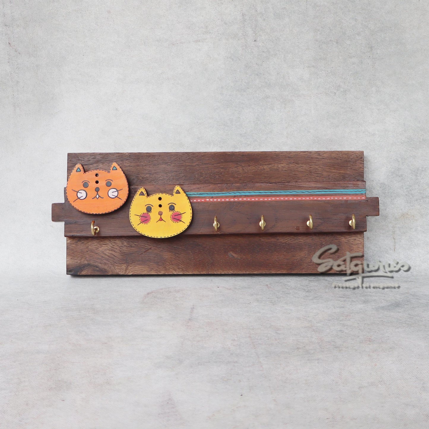 Meow Key Hanger With Cat Motifs by Satgurus