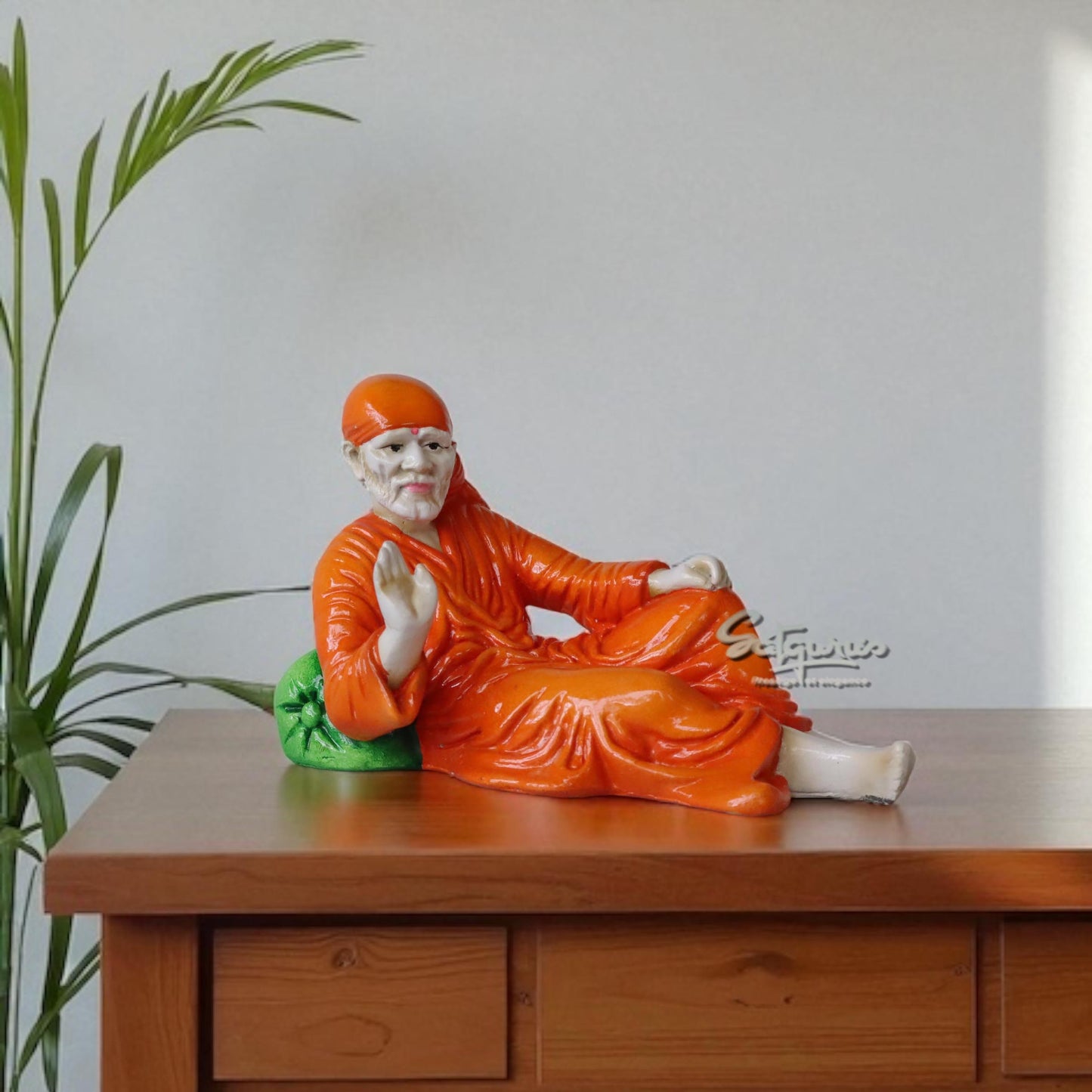 Blessing Sai Baba Idol by Satgurus