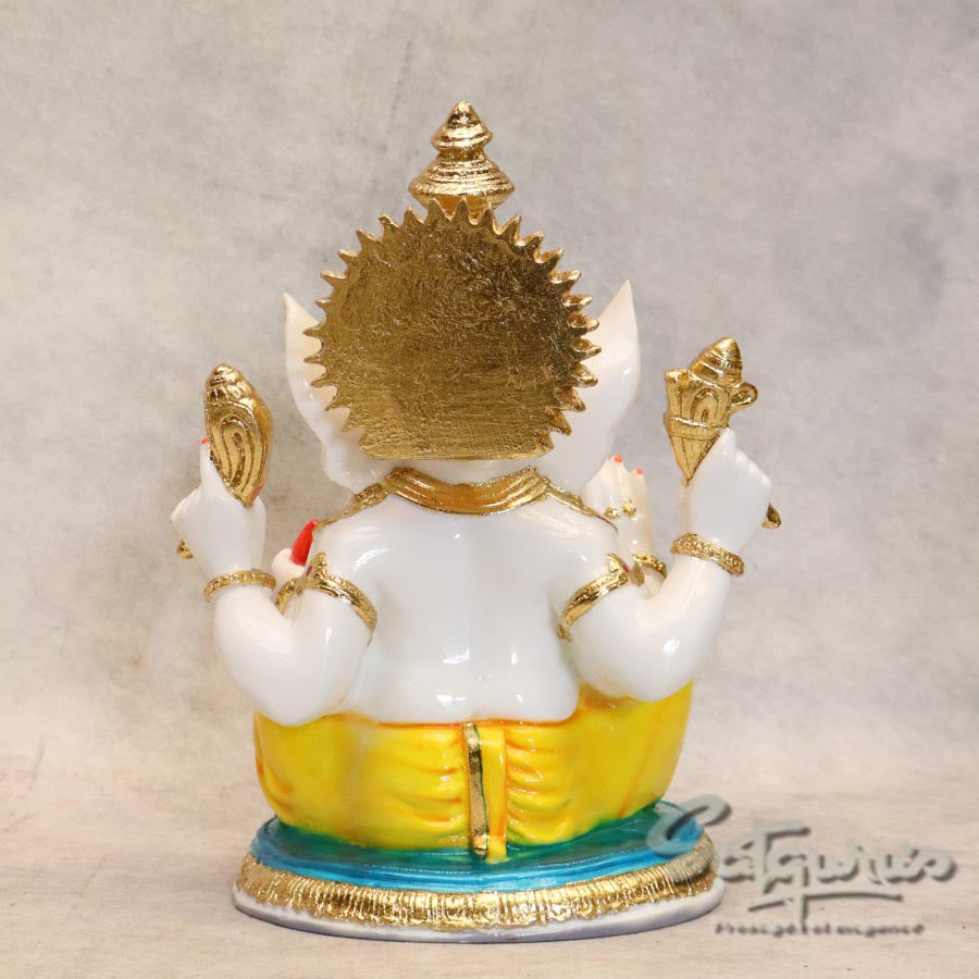 Mukut Ganesha By Satguru's