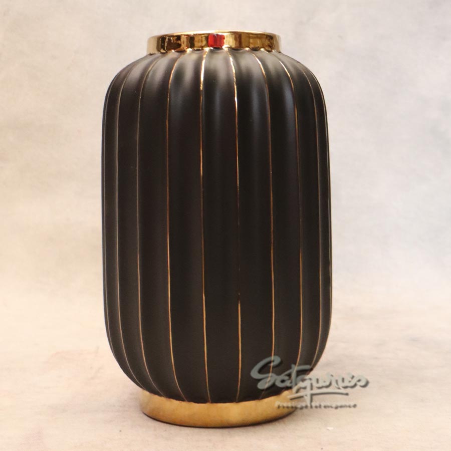 Medium Black Ribbed Ceramic Table Vase By Satguru's