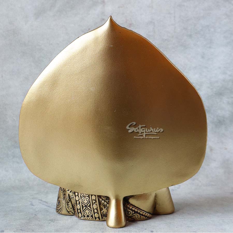 Lord Buddha Bust Sculpted With Scared Pipul Tree Leaf By Satguru's
