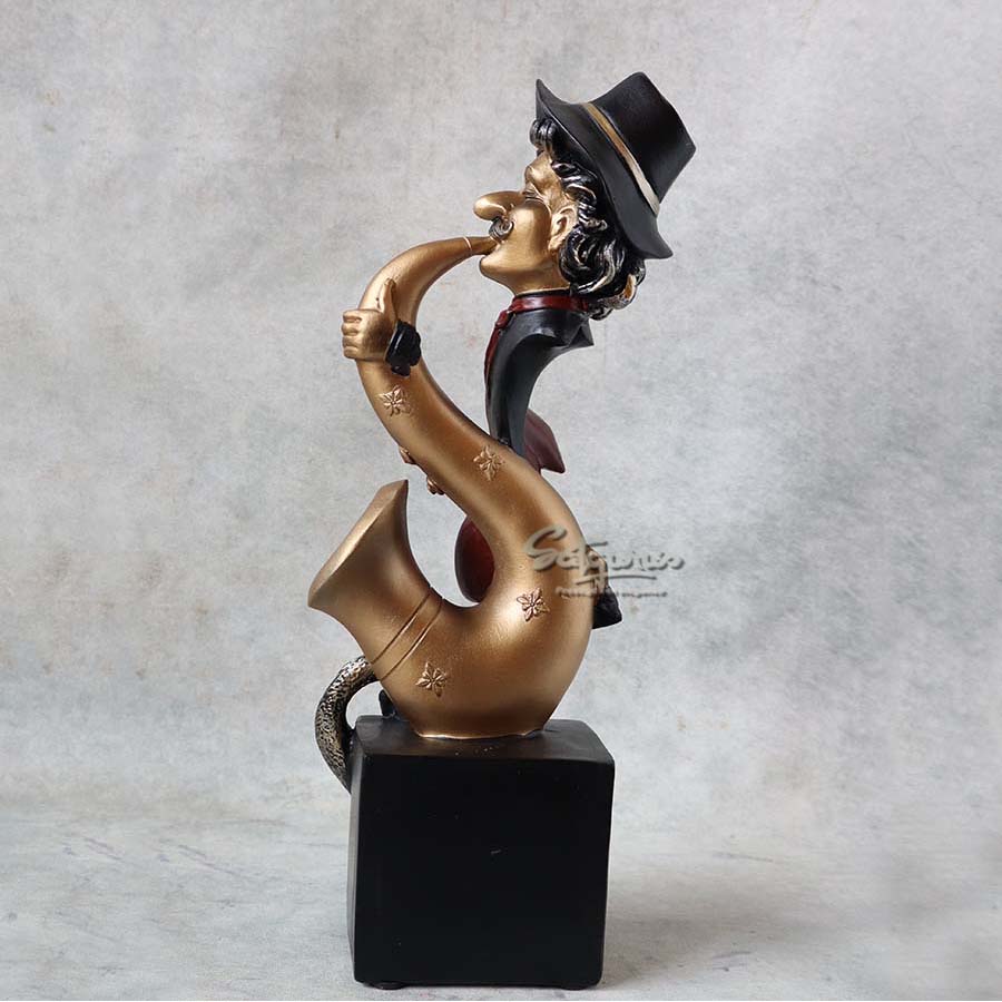 Abstract Jazz Saxophonist Sculpture By Satguru's