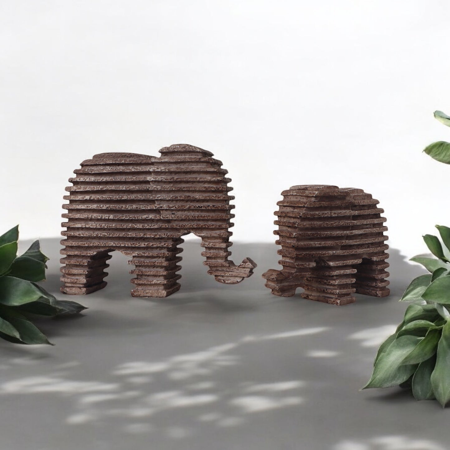 Enol Elephant / Small by Satgurus