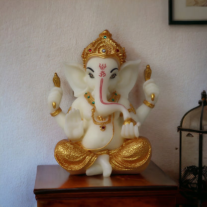 Emperor Ganesha by Satgurus