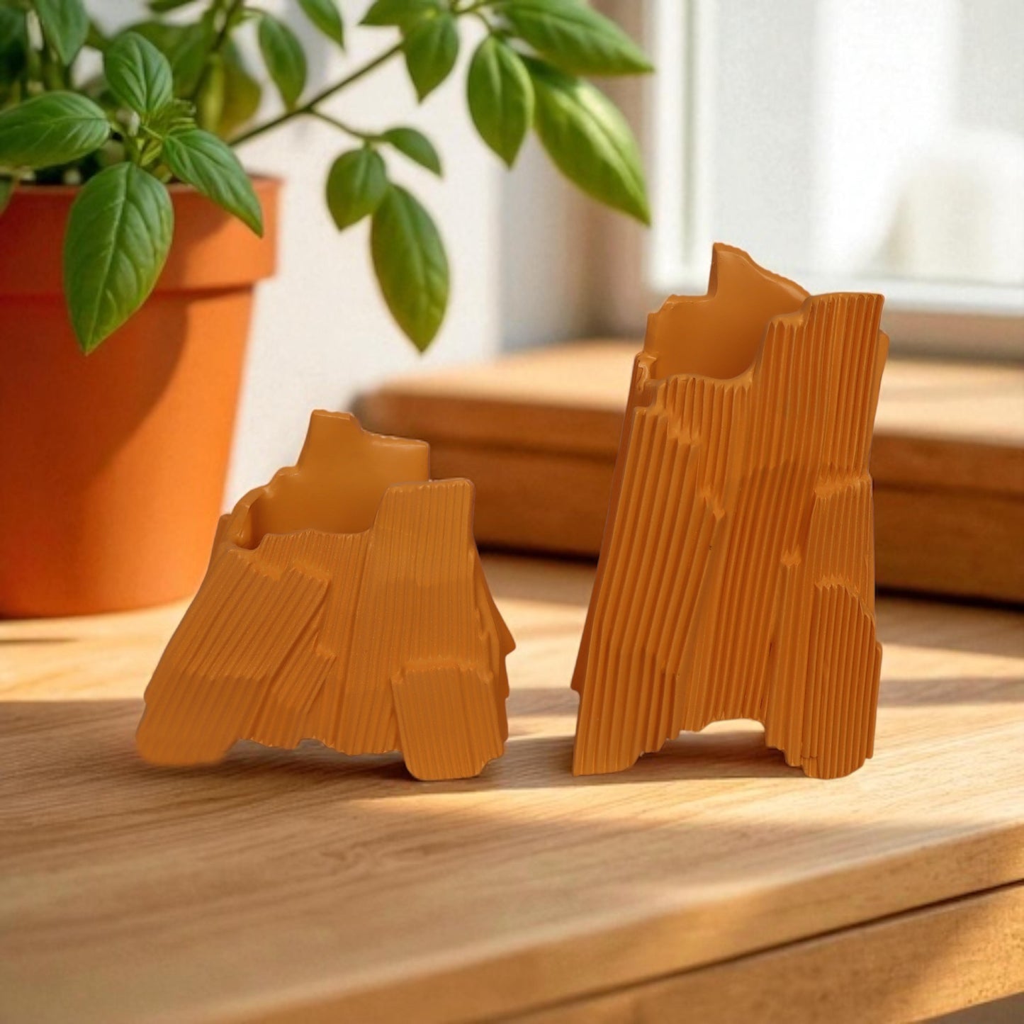 Uneven Designer Vase / Small by Satgurus